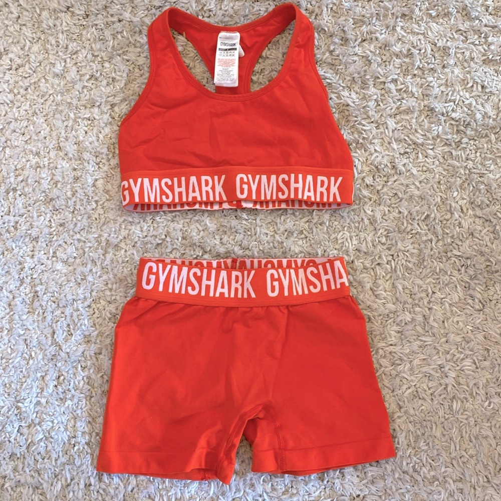 Gymshark Orange gym set